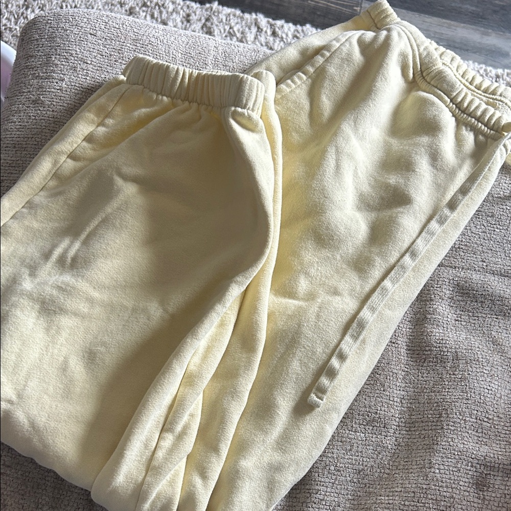 Hollister Light Yellow Joggers